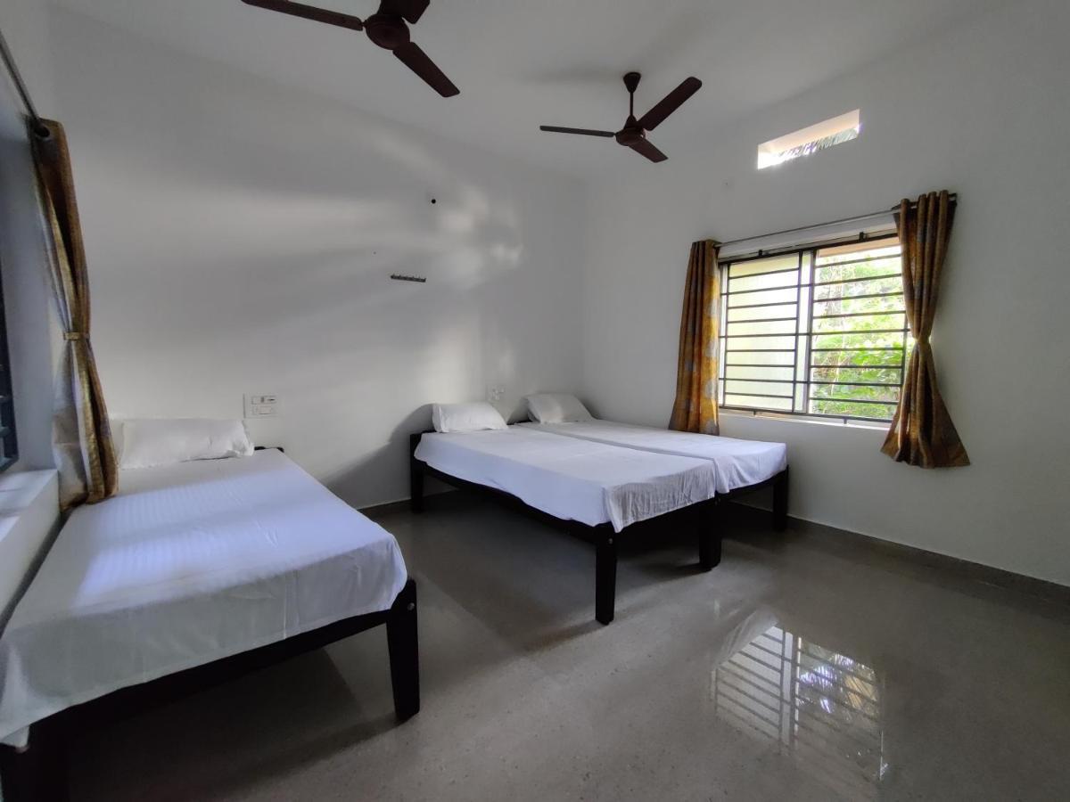 جوكارنا Surya Beach Cafe And Stay المظهر الخارجي الصورة
