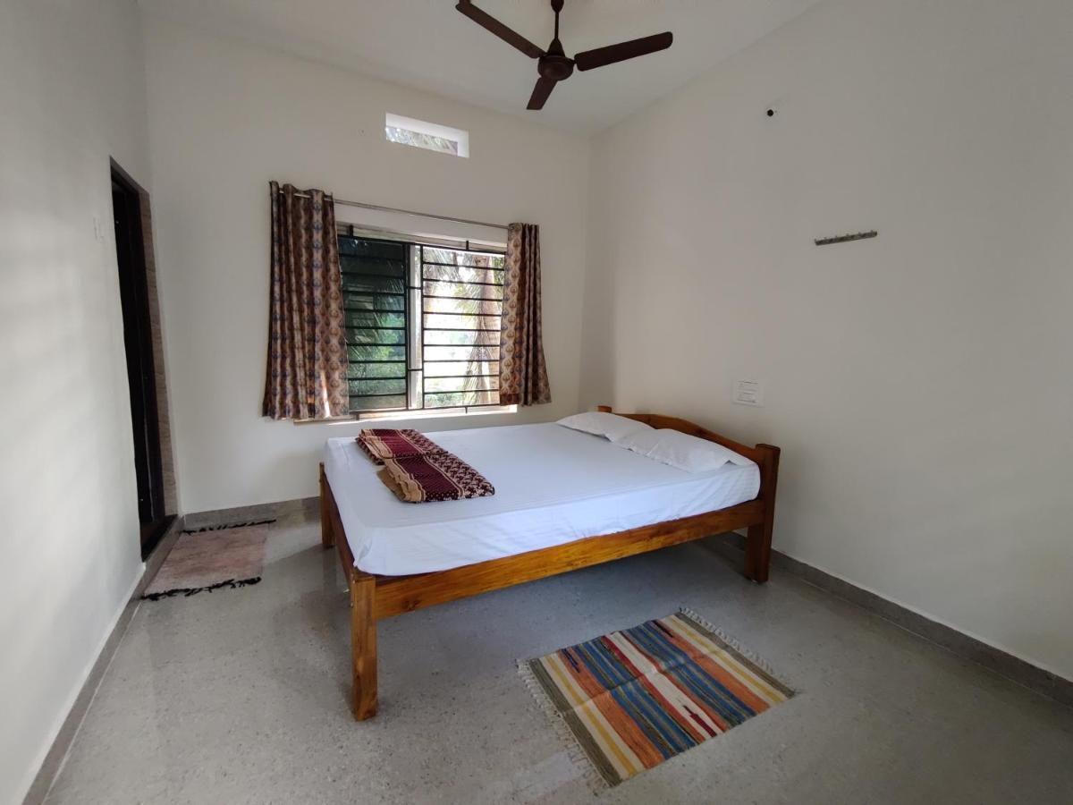جوكارنا Surya Beach Cafe And Stay المظهر الخارجي الصورة