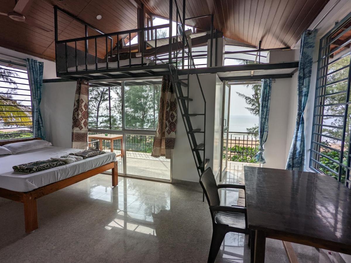 جوكارنا Surya Beach Cafe And Stay المظهر الخارجي الصورة